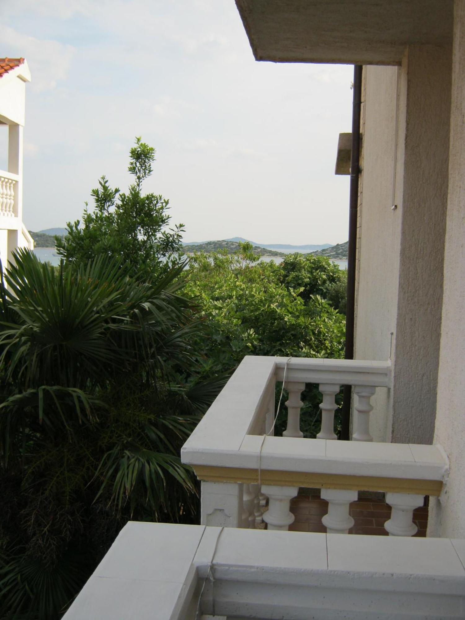 Apartments Nestor Tribalj Rom bilde