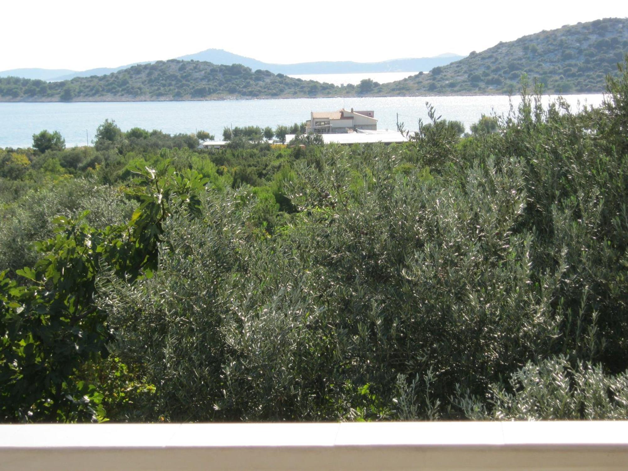 Apartments Nestor Tribalj Rom bilde